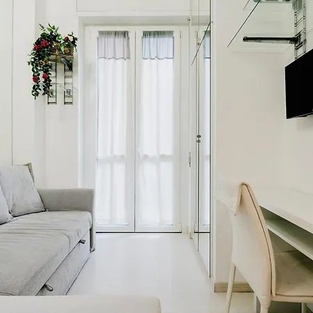 Elegant And Comfortable Mini Apartment Mailand